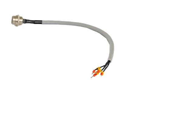 Gniazdo z czterema pinami wewnątrz głowy drukującej